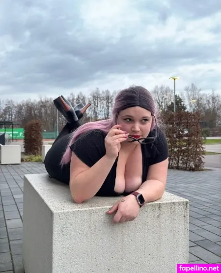 Linchen Fl OnlyFans Thumbnail #4ELDKYdK6m