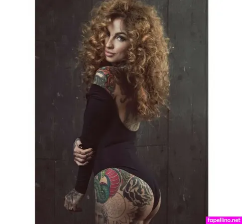 Linda Bishop OnlyFans Thumbnail #avZcCOg4fe