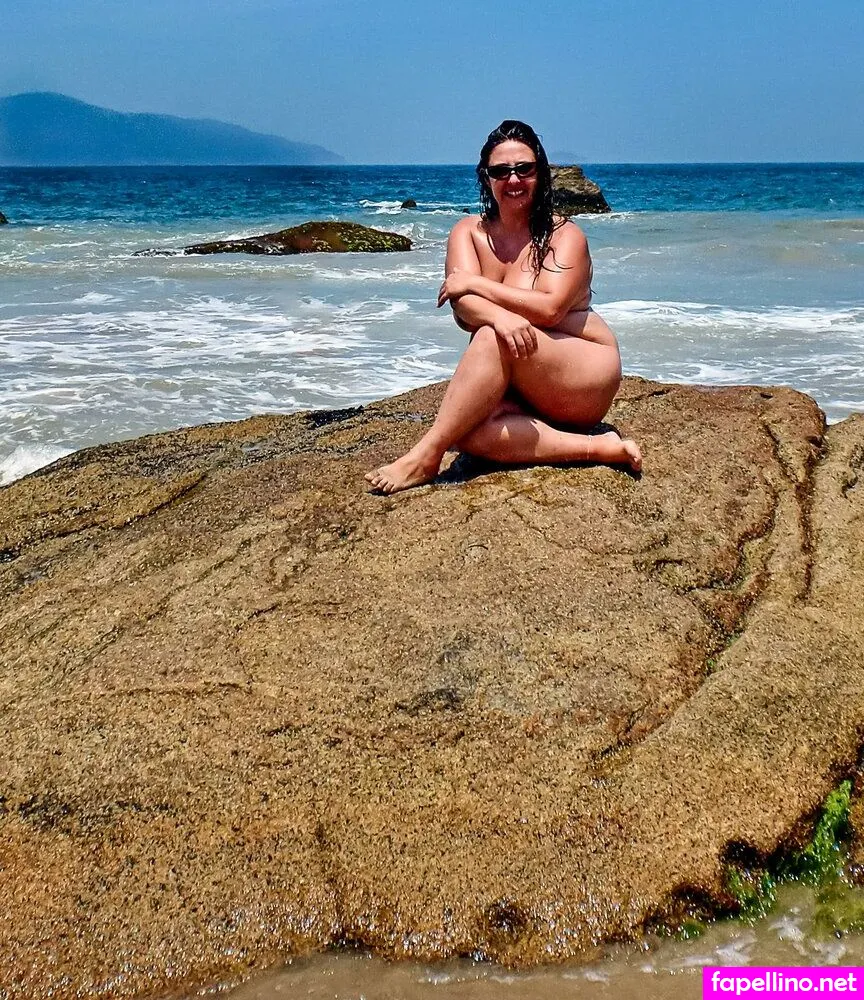 Lindinha Naturist, Naturalmente Lindinha, naturalmentelindinha, viajandocomlindinha Nude Leaked OnlyFans Photo #ssaLKD2afN