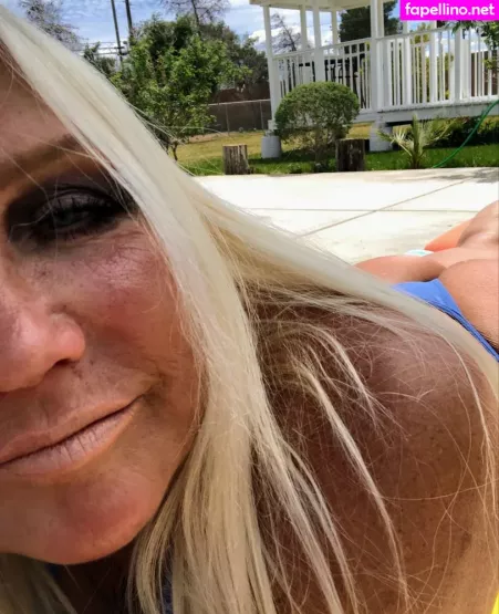 Linda Claridge OnlyFans Thumbnail #9HTwIMhjDM