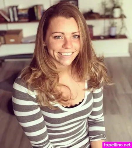 Linda Dallmann OnlyFans Thumbnail #pWVBYp4XsO