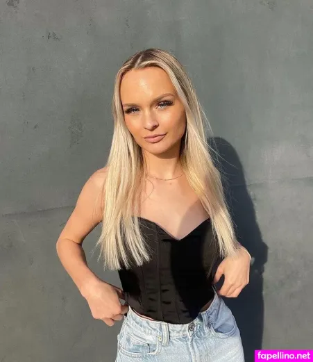 Linda Gleiber OnlyFans Thumbnail #IxO3cL4L6G