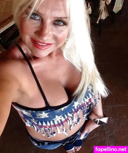 Linda Hogan OnlyFans Thumbnail #2Ap2M8sHNO