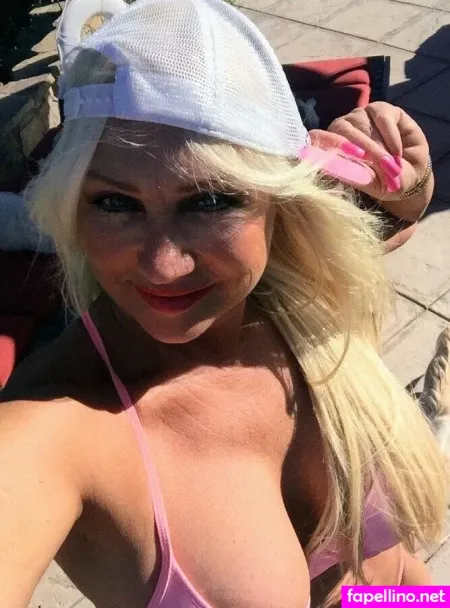 Linda Hogan OnlyFans Thumbnail #Kx5ESNEOjo