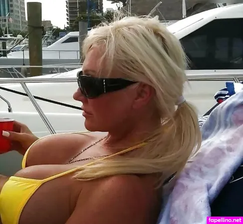 Linda Hogan OnlyFans Thumbnail #NDwfmIRe5z