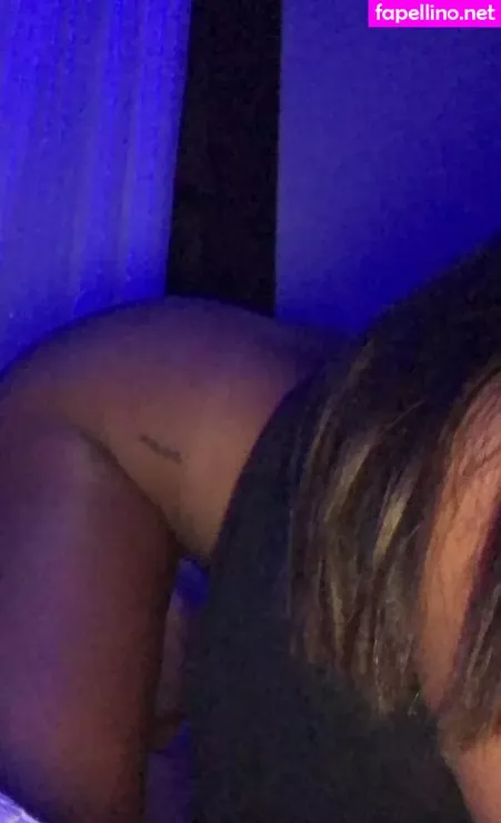Linda Lua OnlyFans Thumbnail #iNpUxCxdBY