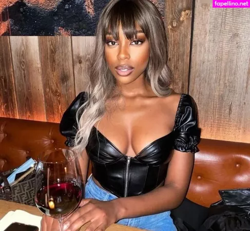 Linda Nobat OnlyFans Thumbnail #dfGnXoMrun