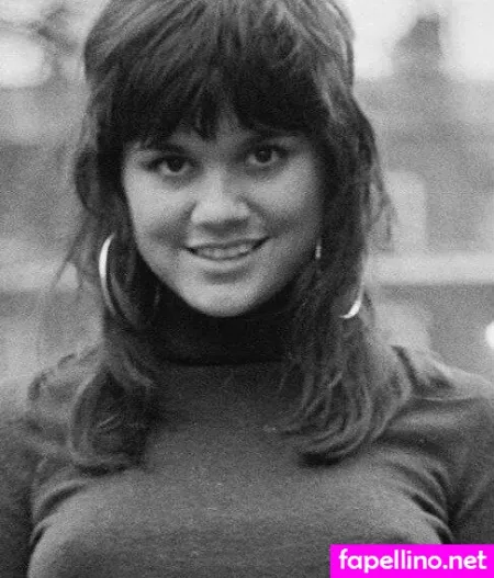 Linda Ronstadt OnlyFans Thumbnail #gcI3Cql383