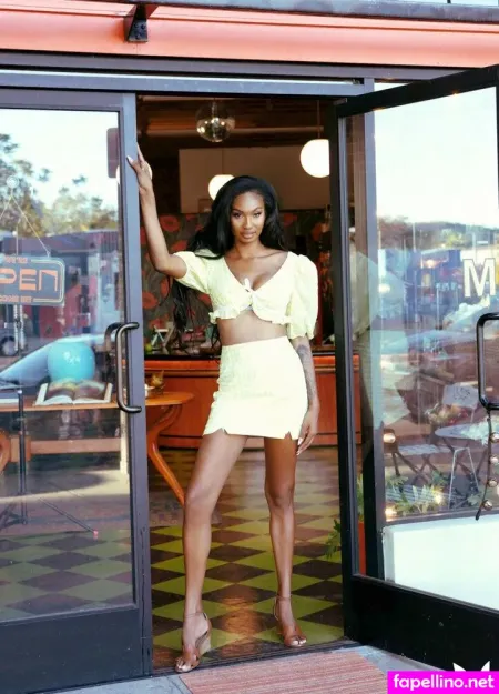 Linda Steadman OnlyFans Thumbnail #XuHLW5XCXa