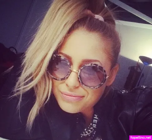 Linda Teodosiu OnlyFans Thumbnail #wicNV0GIHS