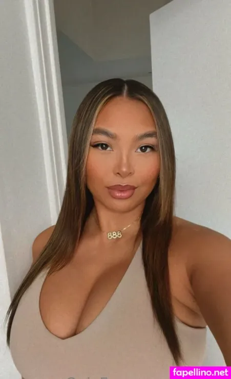 Linda Vo OnlyFans Thumbnail #2dVso2Yoxd