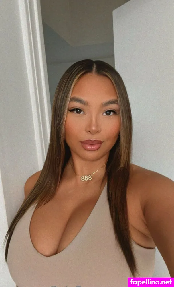 itslindavo, lindavo, lindavoooo Nude Leaked OnlyFans Photo #2dVso2Yoxd