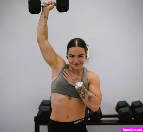 Linda Weiszewski OnlyFans Thumbnail #1M0uxyg6Ho