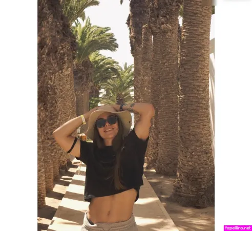 Linda Weiszewski OnlyFans Thumbnail #lOq2EanZhI