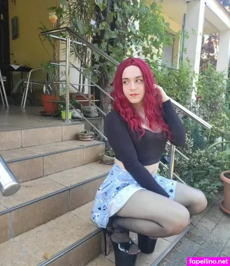 Lindaaax OnlyFans Thumbnail #T0CsQNDbct