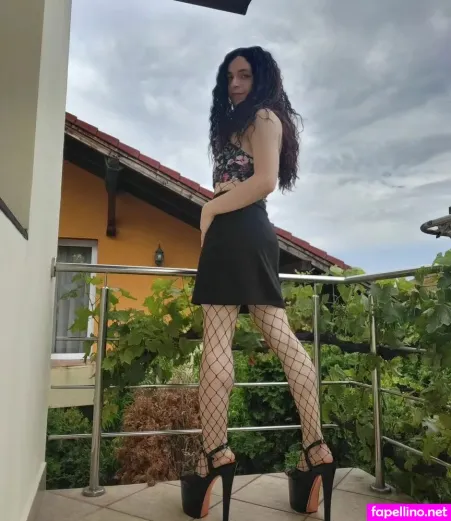 Lindaaax OnlyFans Thumbnail #XqePZFza7i