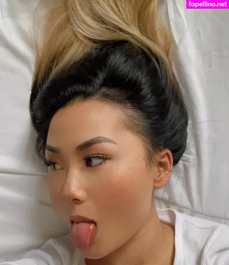 Lindaafreckles OnlyFans Thumbnail #Ohi2igOdWk