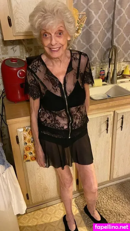 Lindahope1939 OnlyFans Thumbnail #4ynuZygdtO