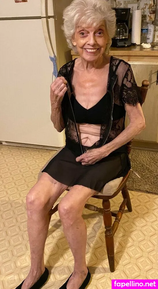 lindahope1939 Nude Leaked OnlyFans Photo #I1MykSDgpt