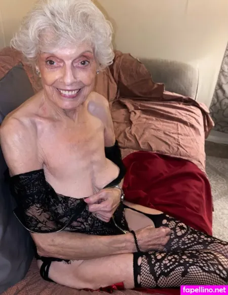 Lindahope1939 OnlyFans Thumbnail #iIfz90QMTy