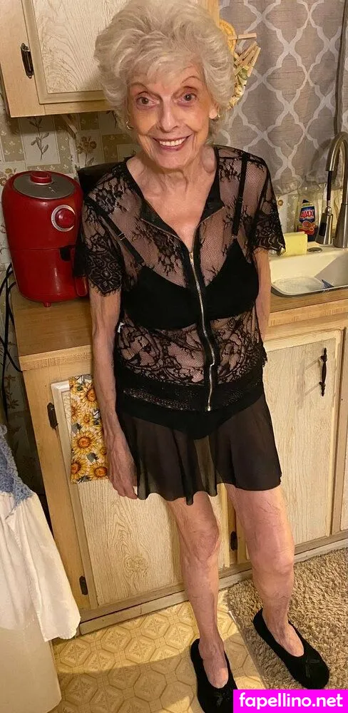 lindahope1939 Nude Leaked OnlyFans Photo #qZk93UoPns