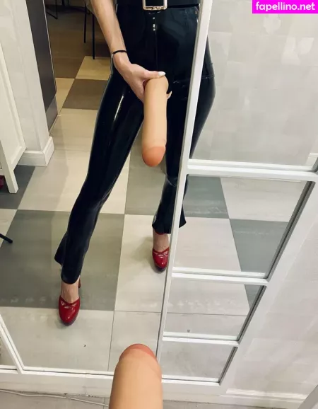 Lindasplice OnlyFans Thumbnail #1gPpniVO29