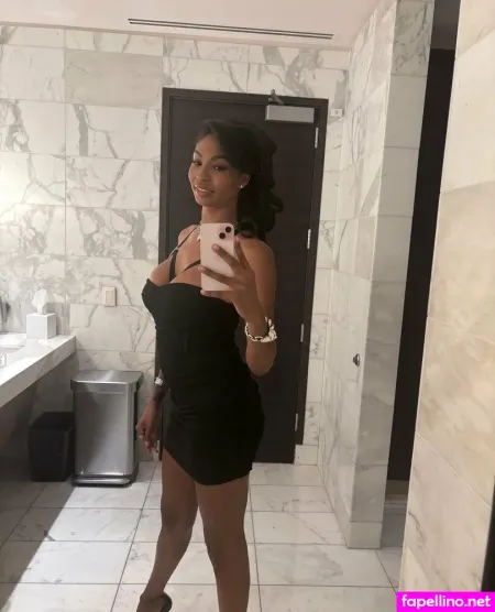 Lindasteadman OnlyFans Thumbnail #zqGI86atmY