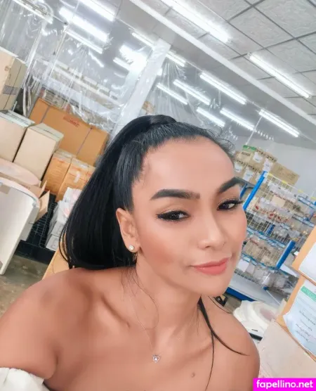 Lindathai X OnlyFans Thumbnail #SiW8cWvpCM