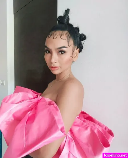 Lindathai X OnlyFans Thumbnail #pBSbwjzCiz