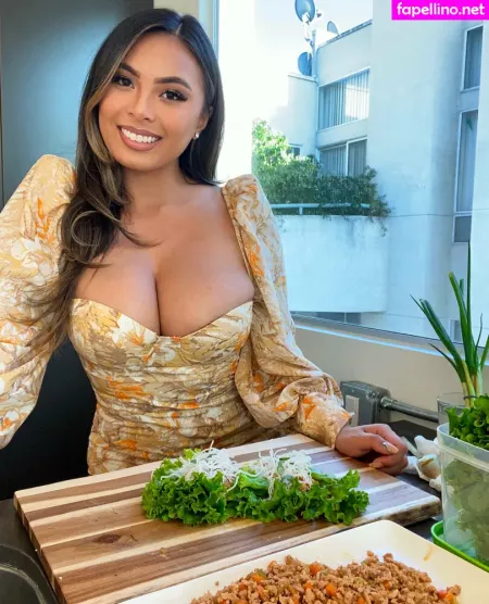 Lindavo OnlyFans Thumbnail #Gz7gaRsCA3