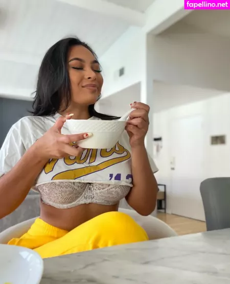 Lindavo OnlyFans Thumbnail #bfHcFmv5mh