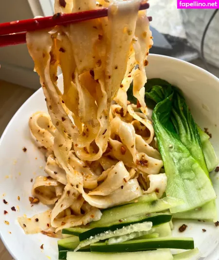 Lindavo OnlyFans Thumbnail #bsSdXUOIgh