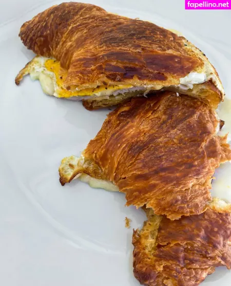 Lindavo OnlyFans Thumbnail #ivUhLfeULG