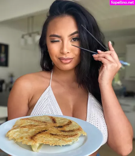 Lindavo OnlyFans Thumbnail #wFRASm2qbJ