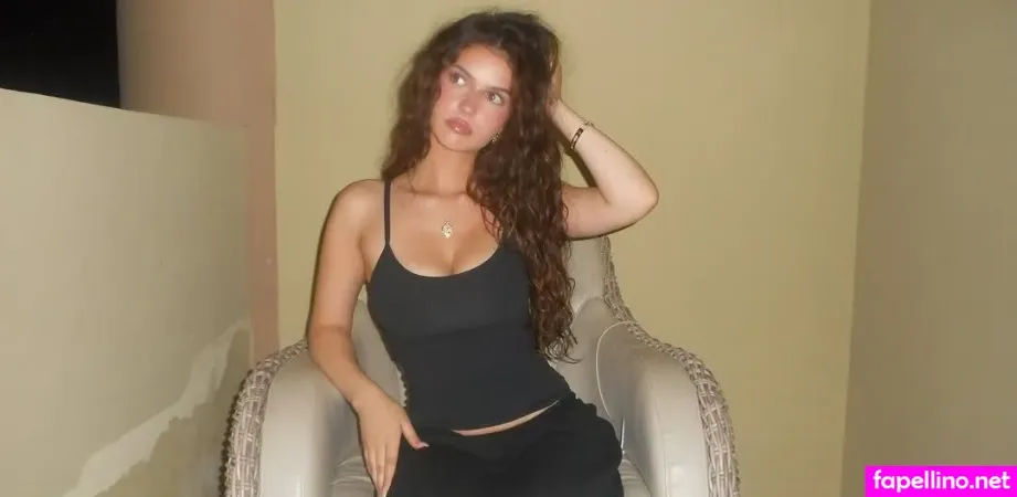 Lindgrenrosie OnlyFans Thumbnail #py1QY4cnFn