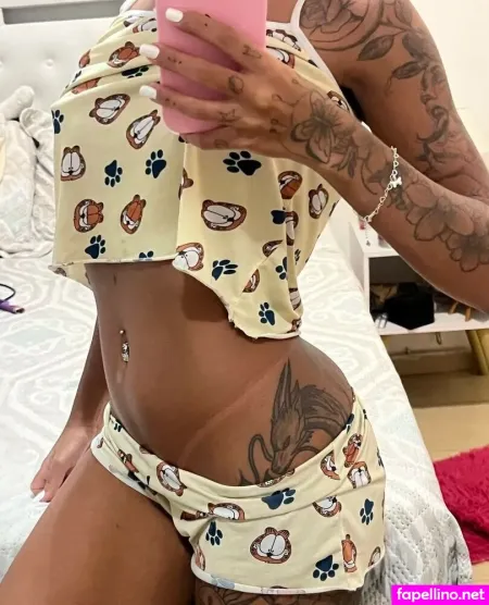 Lindinha10 OnlyFans Thumbnail #vYK8Em6Z7O