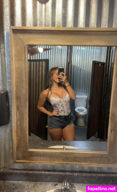 Linds Linds 1 OnlyFans Thumbnail #39A0Ph5oPi