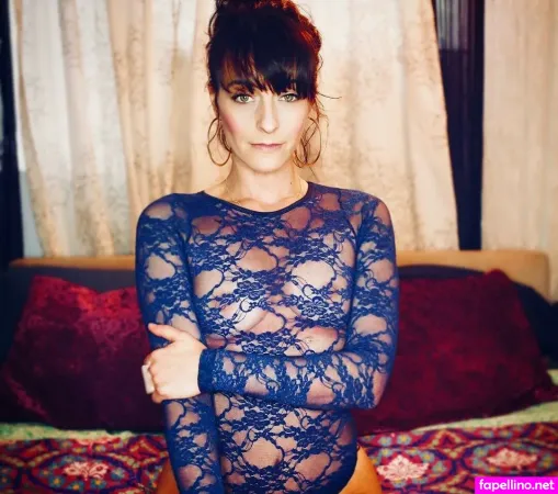 Lindsay Ames OnlyFans Thumbnail #sBrgc8bxwv