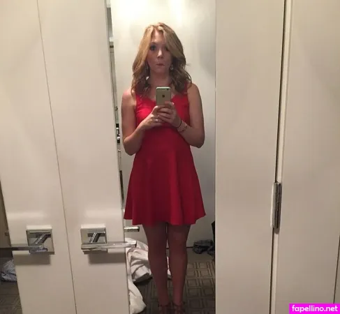 Lindsay Defranco OnlyFans Thumbnail #V2DH3na90U