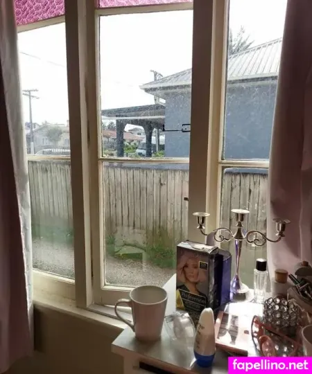 Lindsay Fox OnlyFans Thumbnail #UnHh7AfLcJ