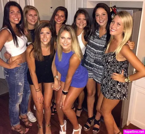 Lindsay Hydorn OnlyFans Thumbnail #1Rb6PbO4Sy