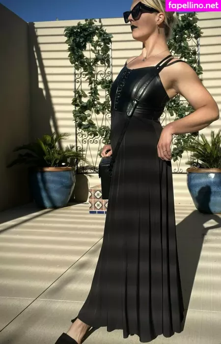 Lindsay Jones OnlyFans Thumbnail #4c9Sgzexr1