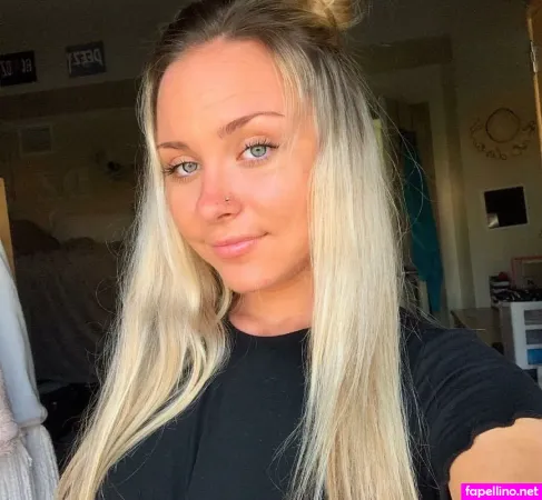 Lindsay Liptak OnlyFans Thumbnail #sxXzBqJHMA