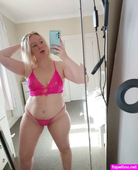 Lindsayfox OnlyFans Thumbnail #FUzWwa95da