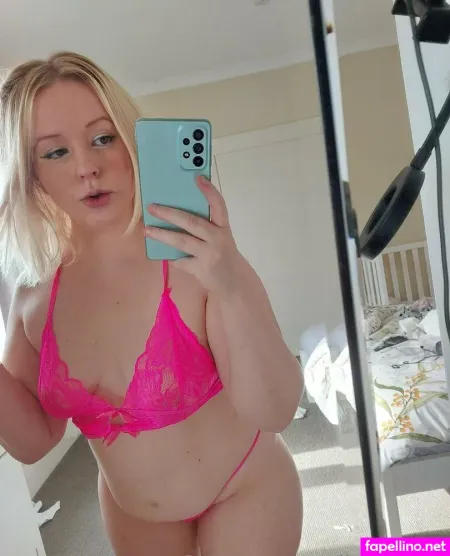 Lindsayfox OnlyFans Thumbnail #K82A6wVA9b