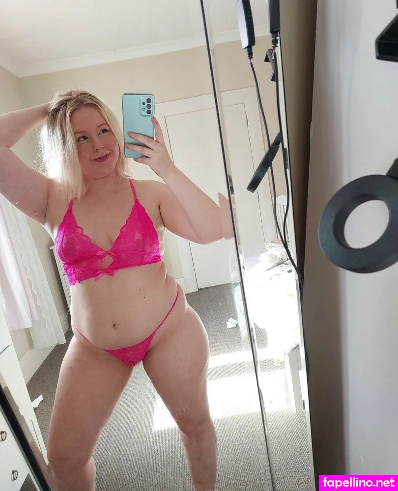 lindsay, lindsayfox Nude Leaked OnlyFans Photo #kyyVBZqxE0