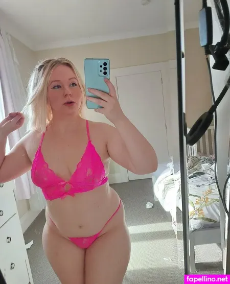 Lindsayfox OnlyFans Thumbnail #qUp1I2XSR4