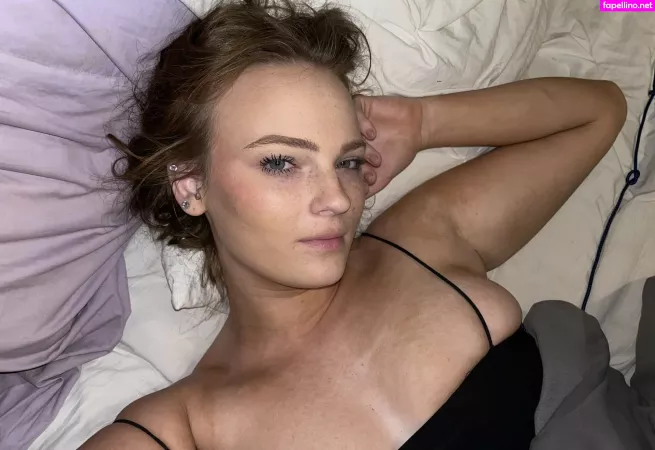 Lindsaylohann OnlyFans Thumbnail #3FjvDIzDAw