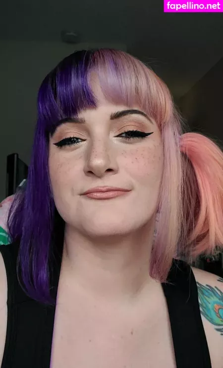 Lindsaylovecosplay OnlyFans Thumbnail #TyrFZUXvBn