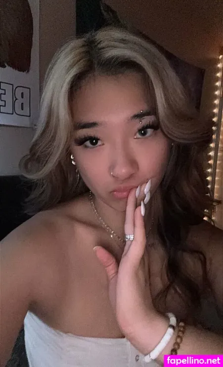 Lindsayyy1243 Yo Lindsayy OnlyFans Thumbnail #TbT0bcDi09